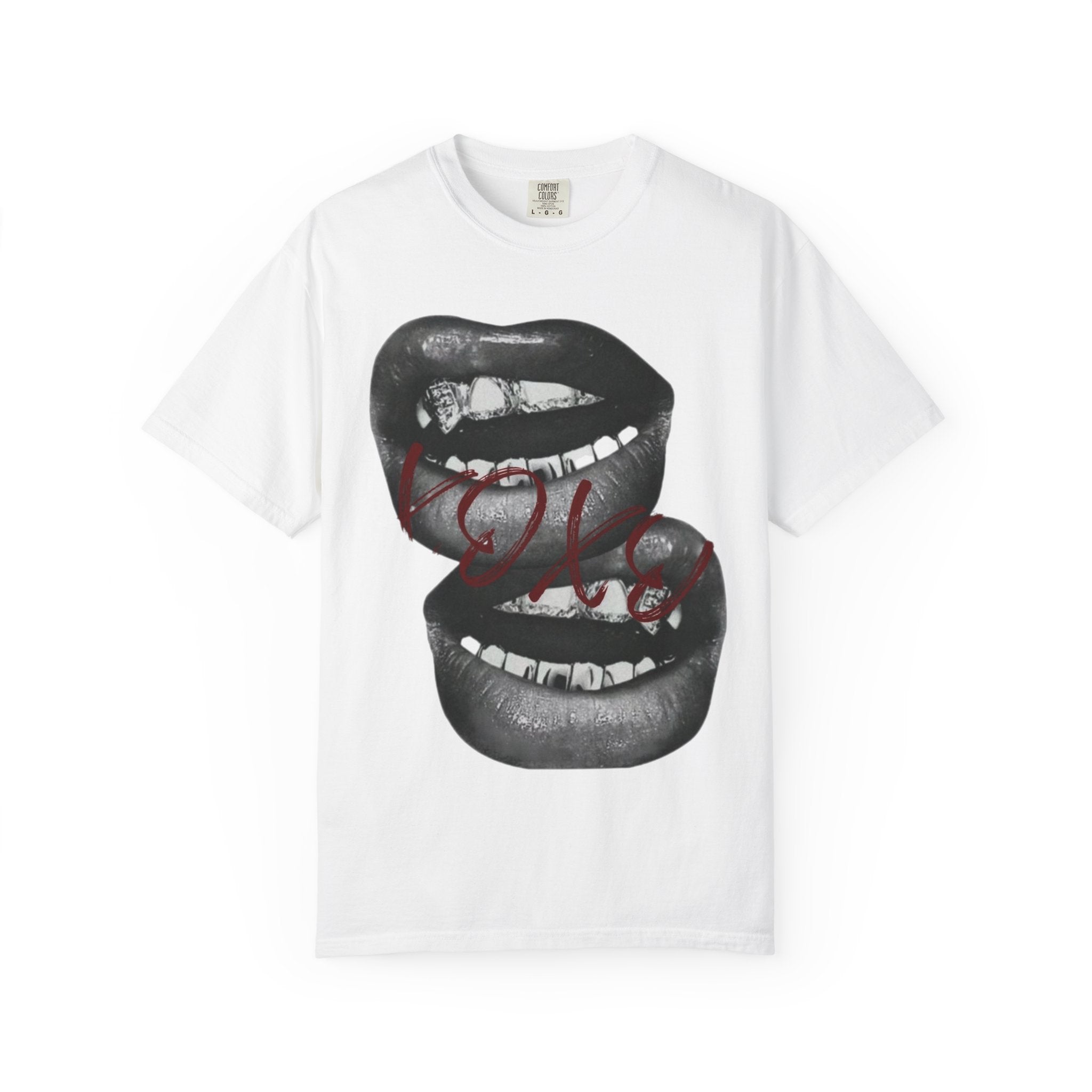 Graphic Lip Print T-Shirt — 'Love' Script Gothic Streetwear